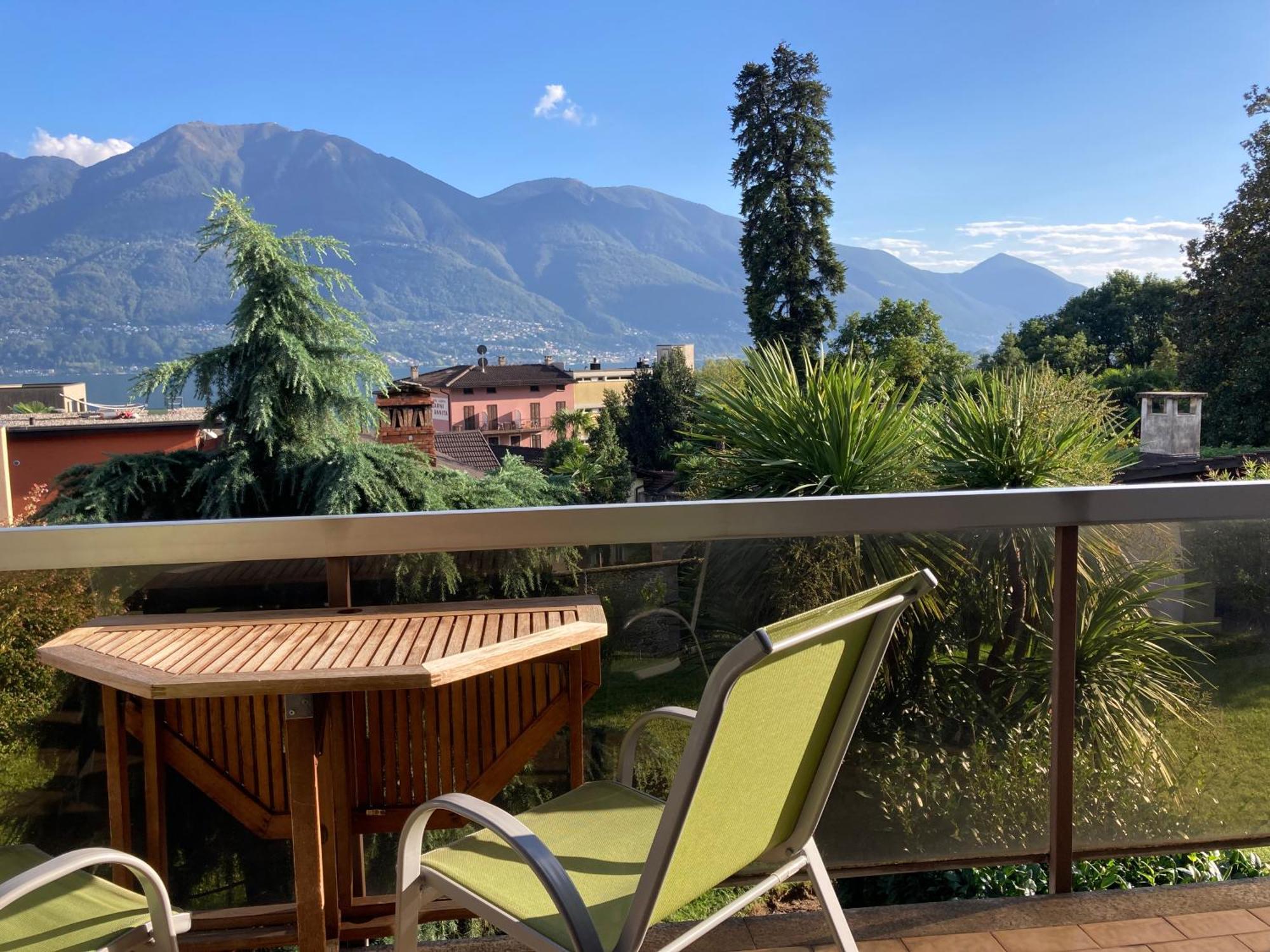 Muralto-Locarno: Miramonti Apt. 8 Kültér fotó